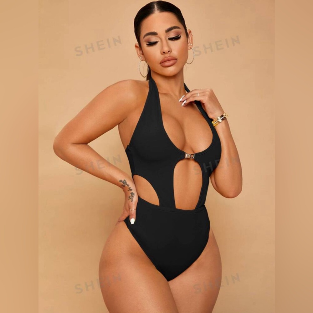 NWOT SHEIN Backless Cut Out Halter Bodysuit